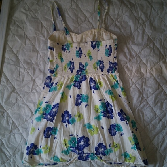 Romper - Picture 2 of 2